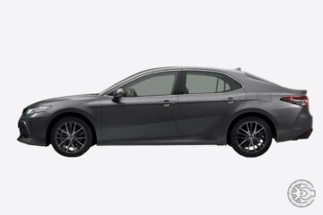 Toyota Camry XLE 2.5 Hybrid 2023 (3)