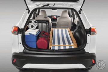 Toyota Corolla Cross GR- Sport 2.0 2023 (9)