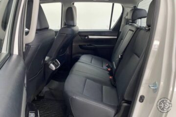 Toyota Hilux Conquest D4-D 2.8TDi 4x4 CD AT 2023 (9)