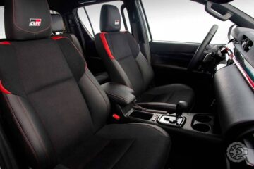 Toyota Hilux GR-Sport D4-D 2.8TDi 4x4 CD AT 2023 (9)
