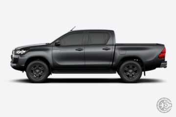 Toyota Hilux SR D4-D 2.8TDi 4x4 CD AT 2023 (4)