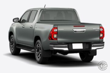 Toyota Hilux SRX D4-D 2.8TDi 4x4 CD AT 2023 (3)
