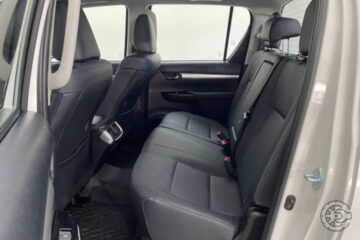 Toyota Hilux SRX D4-D 2.8TDi 4x4 CD AT 2023 (9)