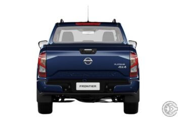 Nissan Frontier Platinum 2.3 Turbo 4x4 AT 2023 (4)