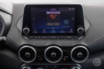 Nissan Sentra Exclusive 2.0 2023 (9)