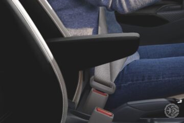 Nissan Versa Sense 1.6 AT 2023 (14)