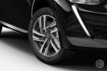 Peugeot 208 Allure 1.6 AT 2023 (9)