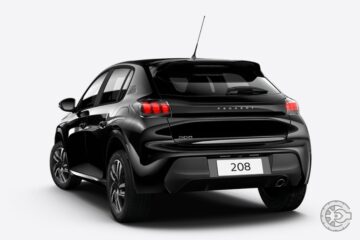 Peugeot 208 Roadtrip 1.6 AT 2023 (5)