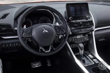 Mitsubishi Eclipse Cross HPE 1.5 Turbo 2023 (4)