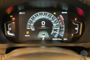 Mitsubishi Pajero Sport HPE-S 2.4 Turbo 4x4 2023 (8)