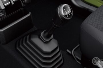 Suzuki Jimny Sierra 4You ALLGrip 1.5 MT 2023 (9)