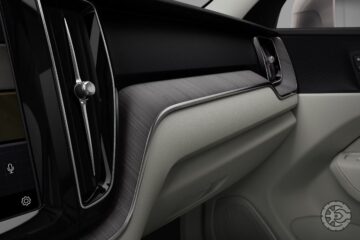Volvo XC60 T-8 Plus 2.0 AWD 2023 (10)