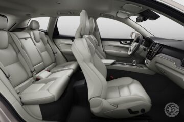 Volvo XC60 T-8 Plus 2.0 AWD 2023 (12)