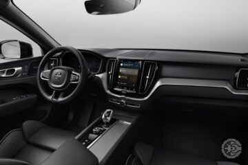 Volvo XC60 T-8 Ultimate Dark 2.0 AWD 2023 (6)