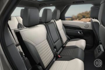 Land Rover Discovery Metropolitam Edition 3.0 D300 2023 (8)